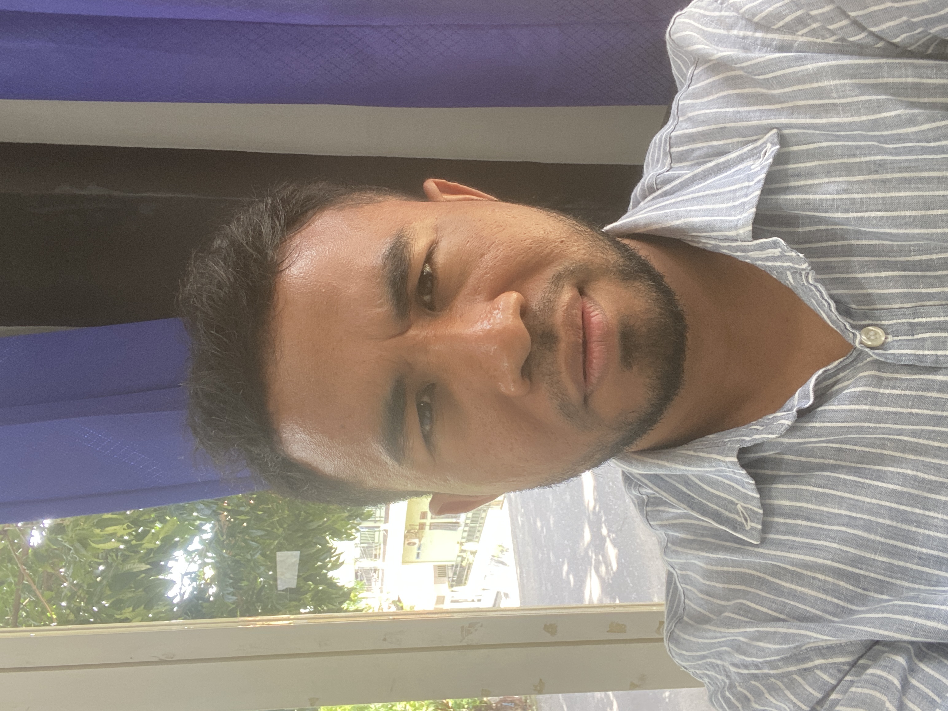 Ahdar m mesir