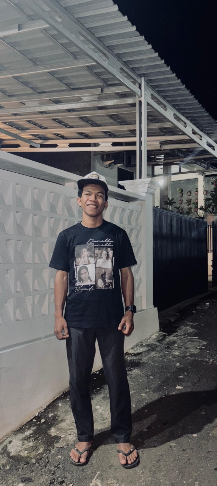 FIKRI DARMAWAN 